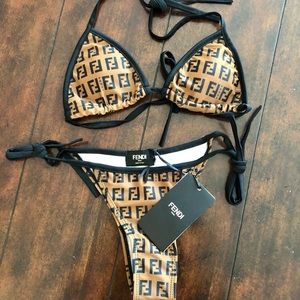 FF bikini